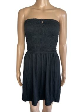 Y2K LA Class Solid Black Strapless Smocked Open Back Pull On Summer Beach Dress